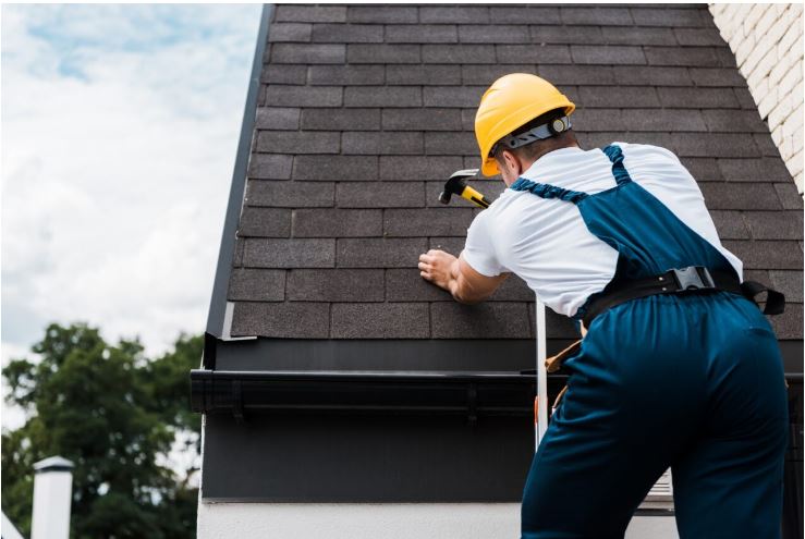 What Are the Pros and Cons of Asphalt Shingles